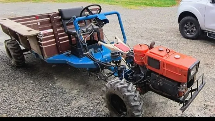 microtrator tobatta tr14