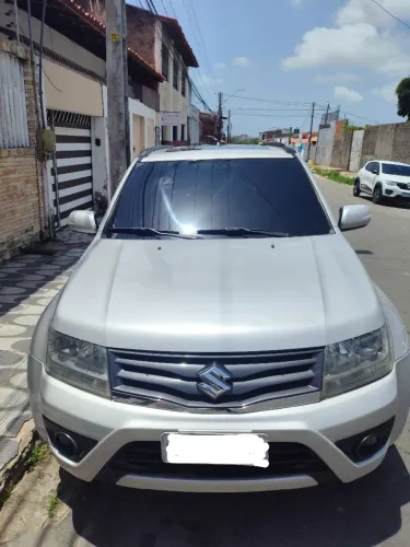 Suzuki Grand Vitara 2.0 16V 4x2/4x4 5P Aut. 2014