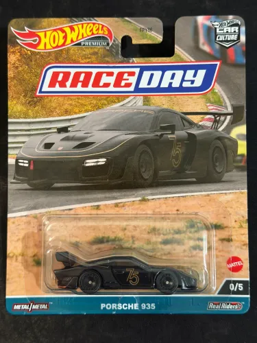 Hot Wheels Porsche 935 Chase