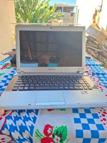 Notebook SAMSUNG RV411 (SUCATA)