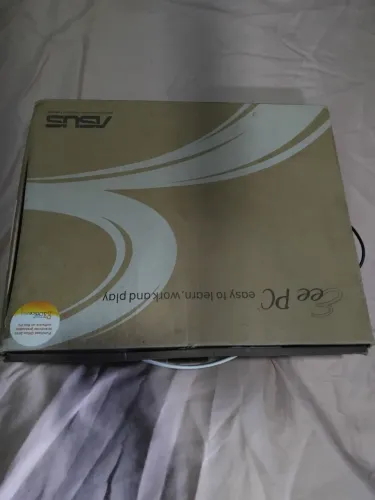 Vende-se um notebook