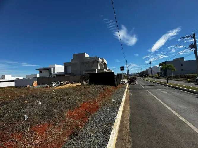 AFM - Lote no condomínio Vila Segura OPORTUNIDADE!