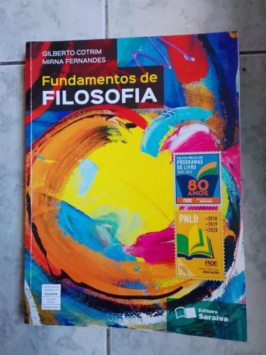 Livro didático Fundamentos de Filosofia