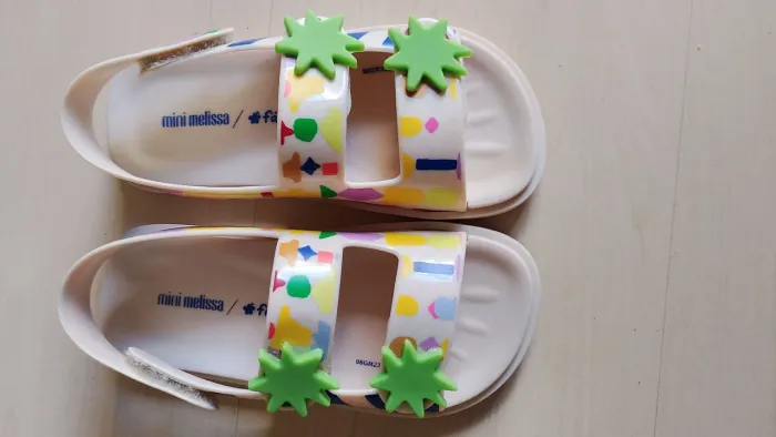 Mini Melissa Estrelar + Fabula (n° 29)