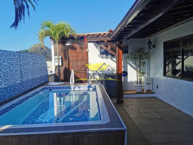 Cobertura : Duplex 3 quartos sendo 1 suíte / Residencial / Recreio dos Bandeirantes