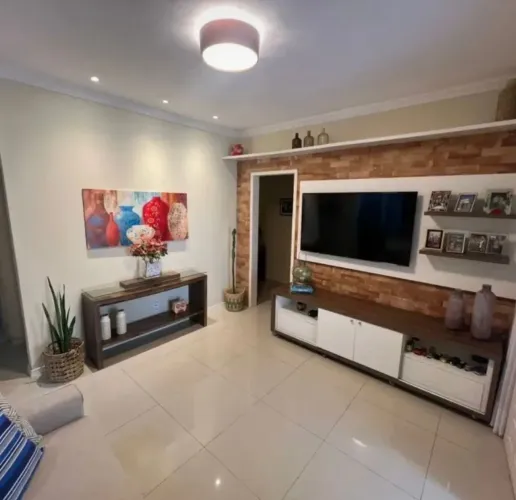 SG118 - Casa disponível em Brotas