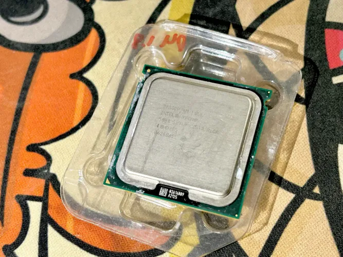 Intel Xeon 5080 Socket 771 3.73ghz 2/4 cores