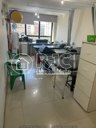 Imóvel para venda possui 24 metros quadrados em Tijuca - Rio de Janeiro - RJ