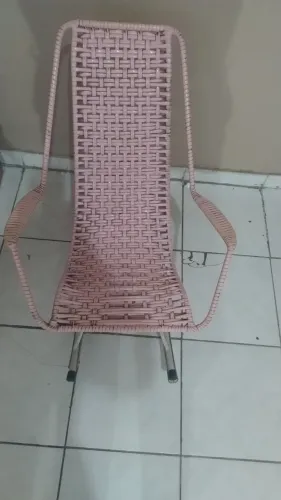 Cadeira de embalo de criança