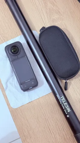 Vendo Câmera Insta360 X4