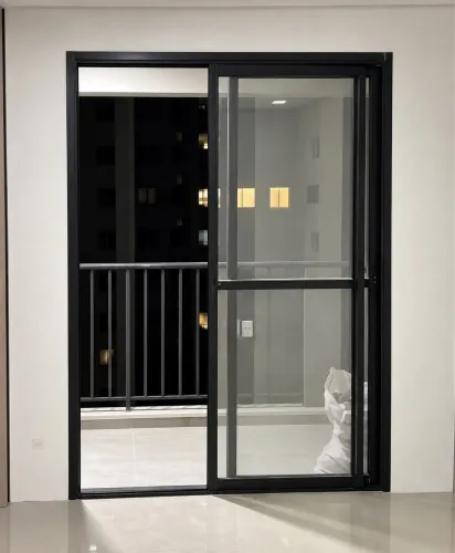 Porta Balcão Alumínio Preto Com Vidro Nova (Retirada De Apto)