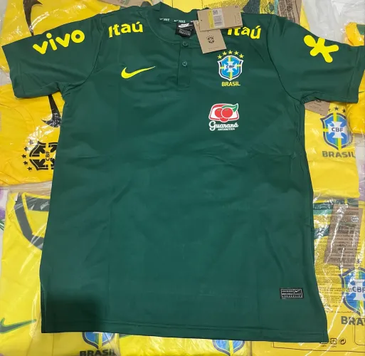 Camisa do Brasil (TAM P e TAM M)