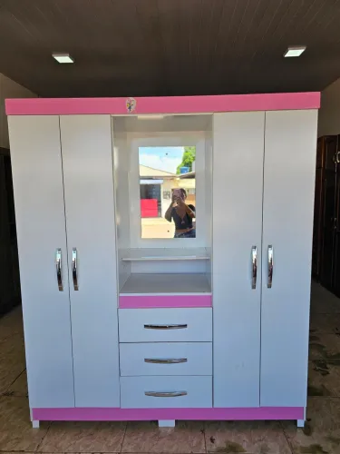 Guarda roupa usado