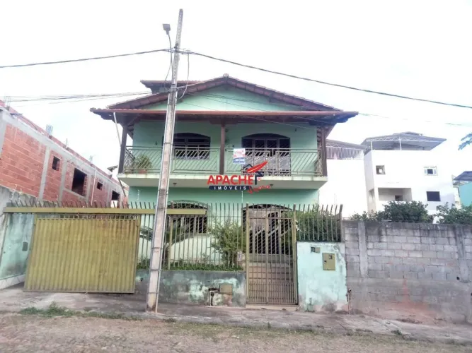 Casa a venda na Barrinha em Viçosa-MG