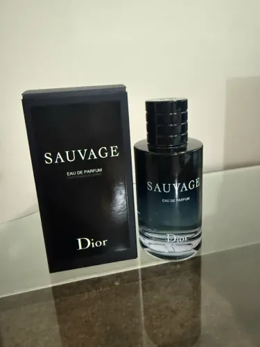 Perfume Dior Sauvage EDP 100 ml (somente testado)