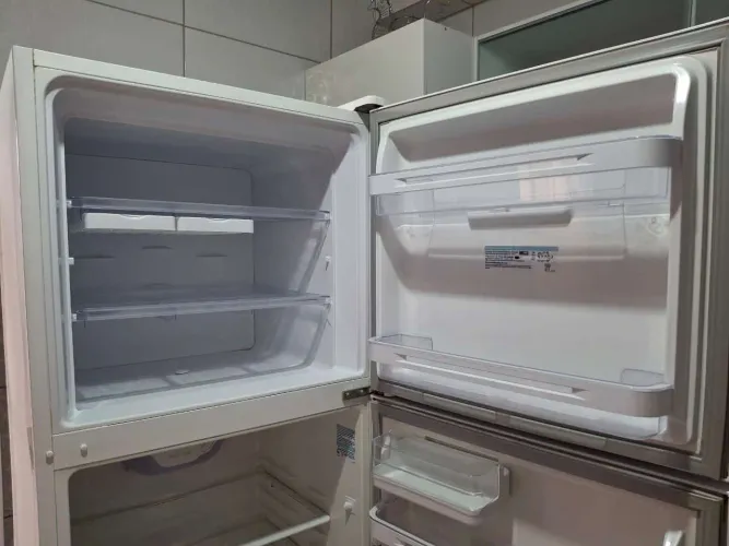 Geladeira Electrolux 475 litros branca 127 volts