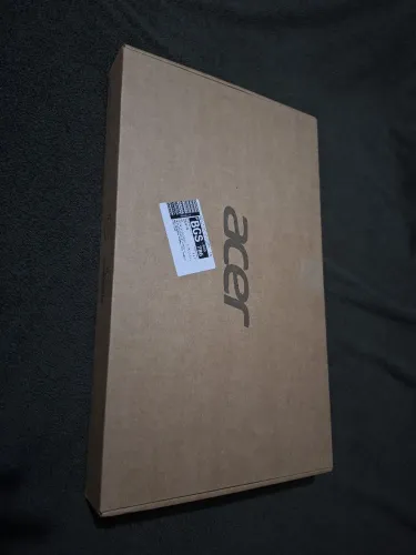 Notebook Acer Aspire Go 15 - Core i7 13ª Geração - 16GB RAM - SSD 512GB - LACRADO