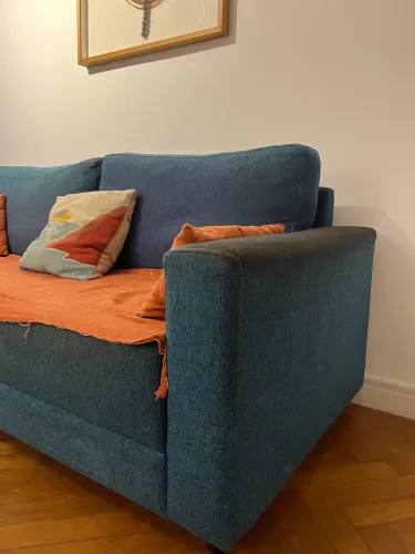 Sofá TokStok Muy Azul