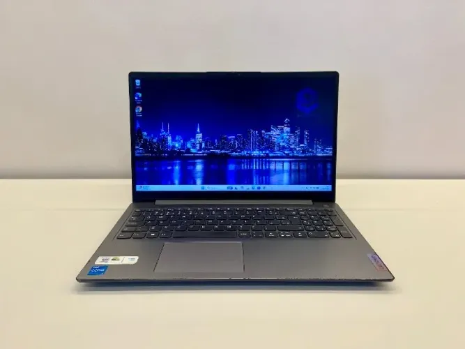 LENOVO IDEAPAD 3I I5 8GB 256GB SSD 15,6 POL FHD
