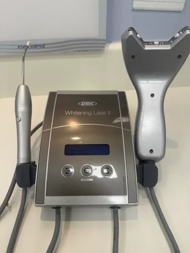 Laser de clareamento e terapêutico Whitening Lase II