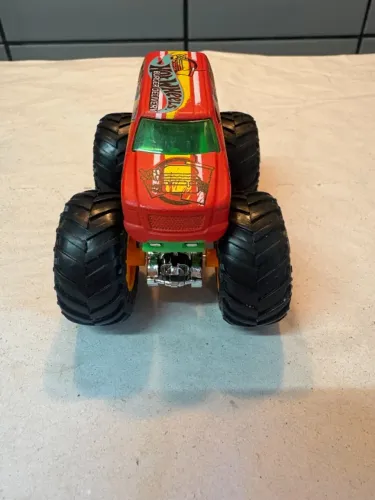 Hot Wheels Monster Trucks Burguer Delivery  - usado - leia