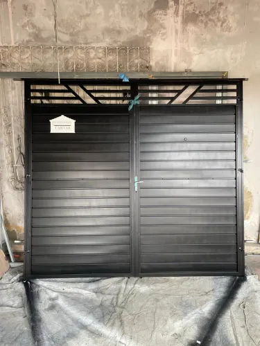 Portão alumínio e aço galvanizado