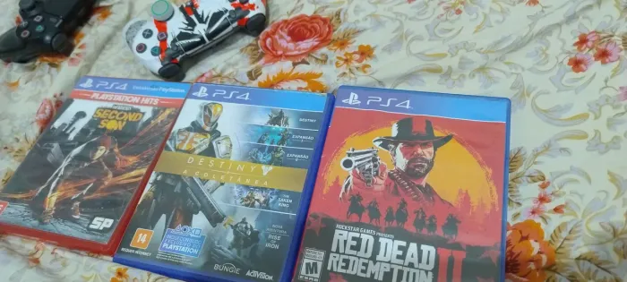 Troco jogos de ps4