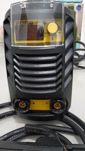 Máquina de solda