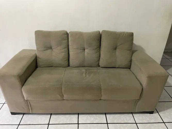 Sofá 3 lugares! Excelente conservação