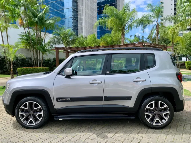 Jeep Renegade Longitude 1.8 4X2 Flex 16V Aut. 2021