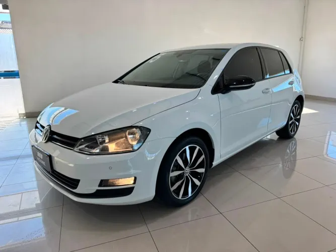Volkswagen Golf Comfortline 1.4 TSI 140cv Aut. 2015