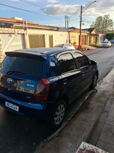 Carro Etios 43 mil