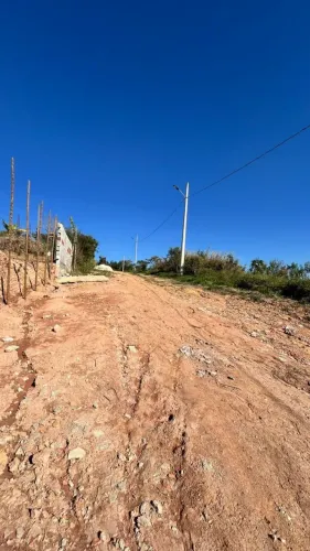 Conheça um lote de 1.000m² em localização privilegiada