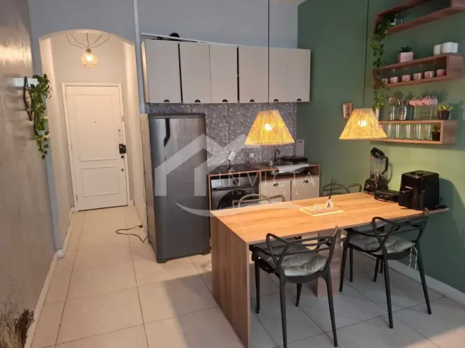 Apartamento de 2 Quartos no Leme Conforto e Privacidade
