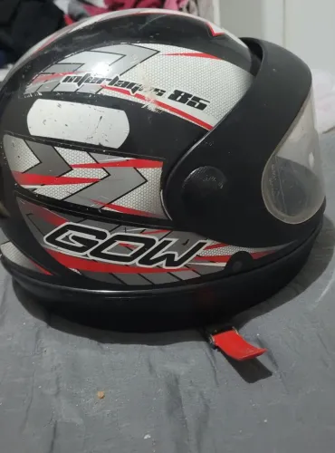Capacete Gow 