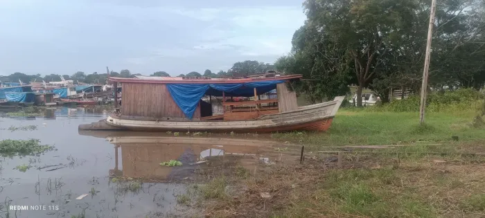 Barco 12 metros por 2.80 de boca 