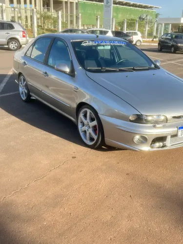 Fiat Marea ELX 2.4 MPI 20V 4P 2001