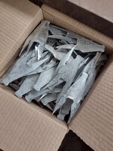 Grampos de Muro Galvanizado. Caixas de 10 kilos... Recife