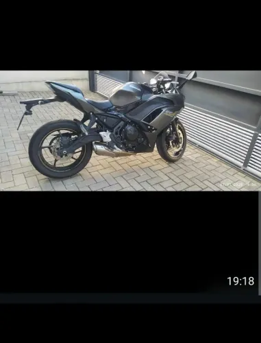 Vende-se Kawasaki
