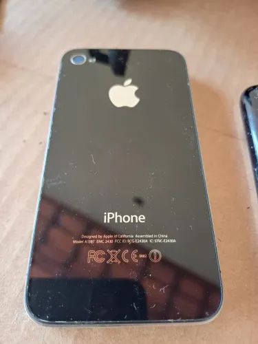 iPhone 4S A1387 Apple - Bom Estado - Coleção ou Peças