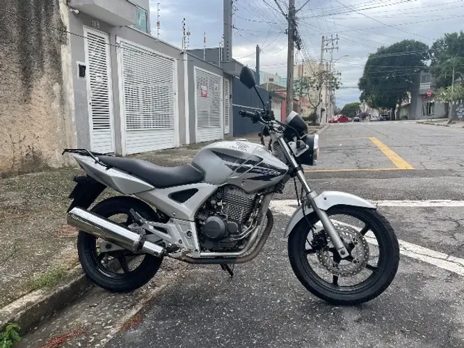 HONDA CBX 250 TWISTER * Ano 2007