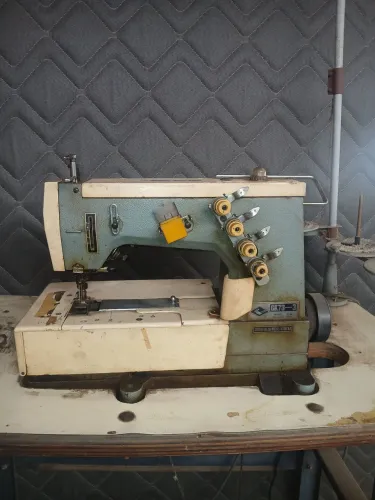 Maquina de costura galoneira shanghai GK 73 3
