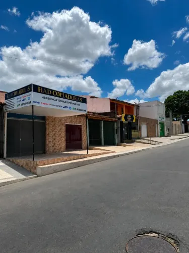 PONTO COMERCIAL COM VARANDA E BANHEIRO, NA RUA LANDULFO ALVES, SOBRADINHO, PRÓXIMO A DELEG