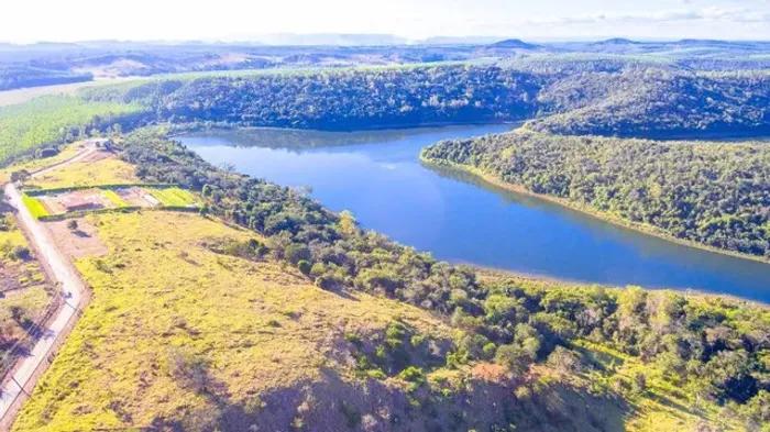 Condomínio Fechado Gran Royalle Lagoa Verde(Revés do Belem)