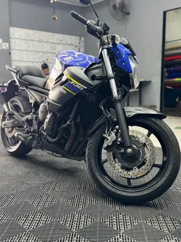 Xj6