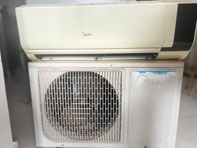 Ar condicionado 
