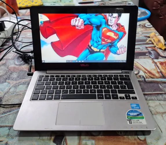 Notebook Asus tela 12