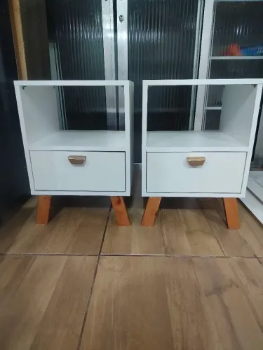 Criado mudo 