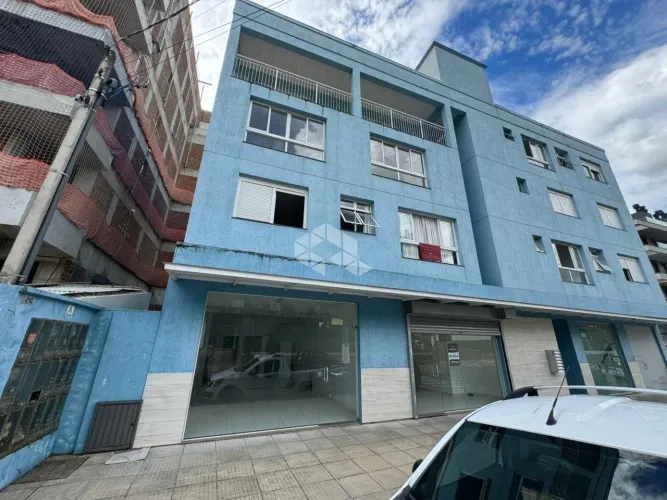 Sala comercial térrea no centro de Garibaldi!