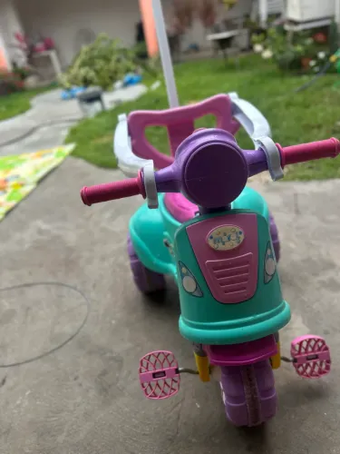 Carrinha de passeio infantil 